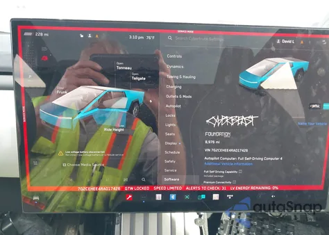 2024 Tesla Cybertruck Cyberbeast z USA, uszkodzony, nr VIN 7G2CEHEE4RA017426